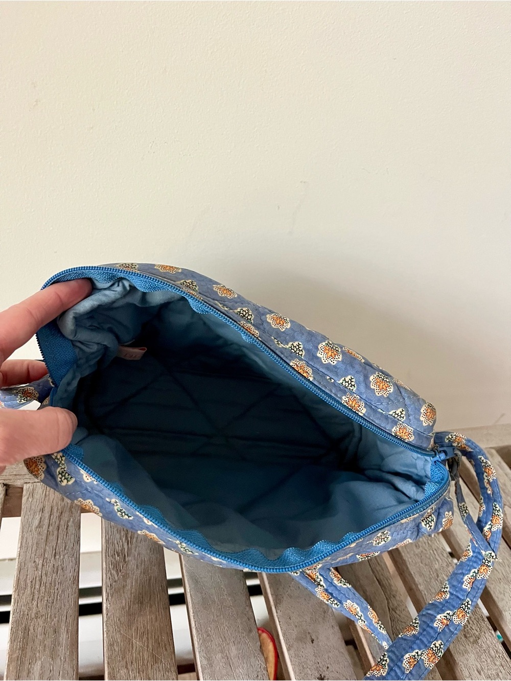 Pierre Deux Quilted Crossbody Bag Blue Floral French Country Vintage - Picture 9 of 15